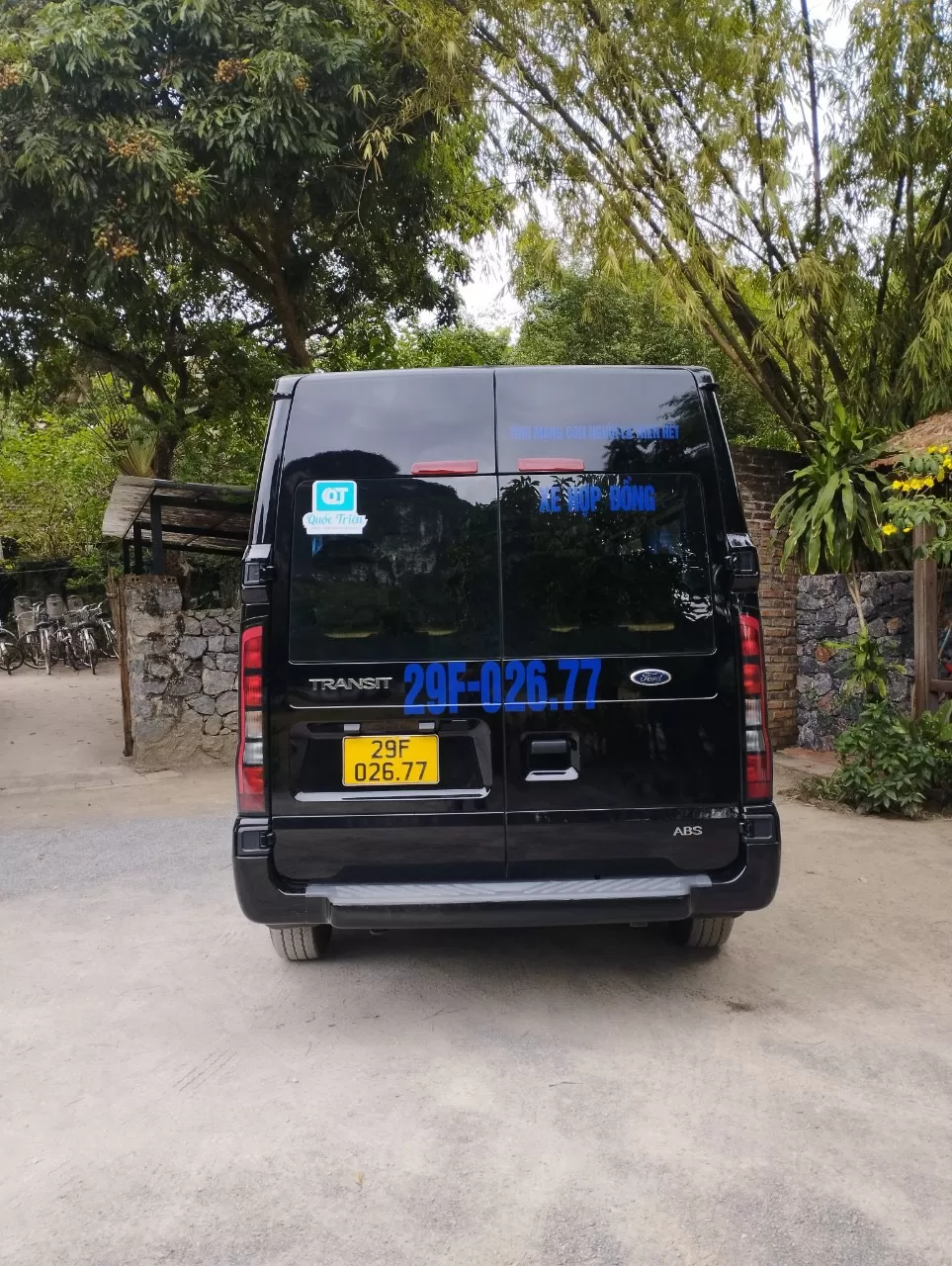 Ford Transit 16 chỗ